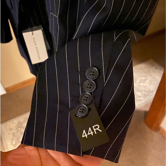 Alan Dupiet Suit w/ Pants to match. - Picture 2 of 3